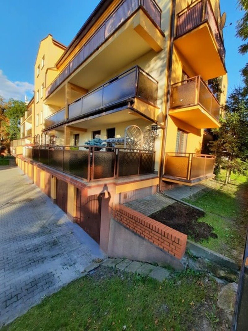 Mieszkanie dwupokojowe na sprzedaż Chełm, Mieszkanie  parter + słoneczny taras 27m2 + duży balkon 4m2., Centrum Miasta, Reformacka 32  38m2 Foto 1