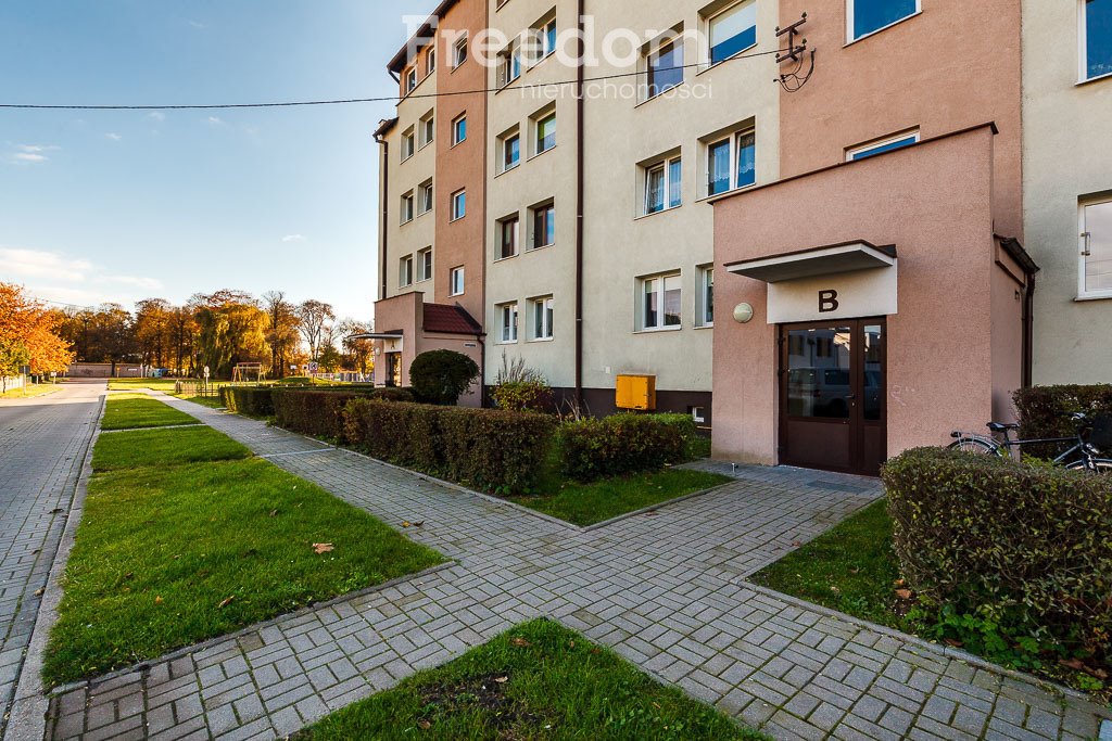 Mieszkanie trzypokojowe na sprzedaż Pruszcz Gdański, Obrońców Westerplatte  64m2 Foto 2