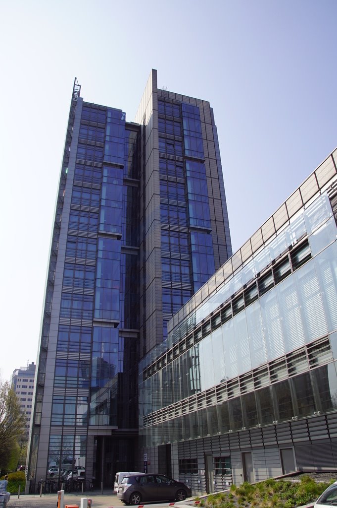 Nowoczesny biurowiec na Woli, 310 m2, 4 windy, parking Warszawa, Wola  310m2 Foto 1