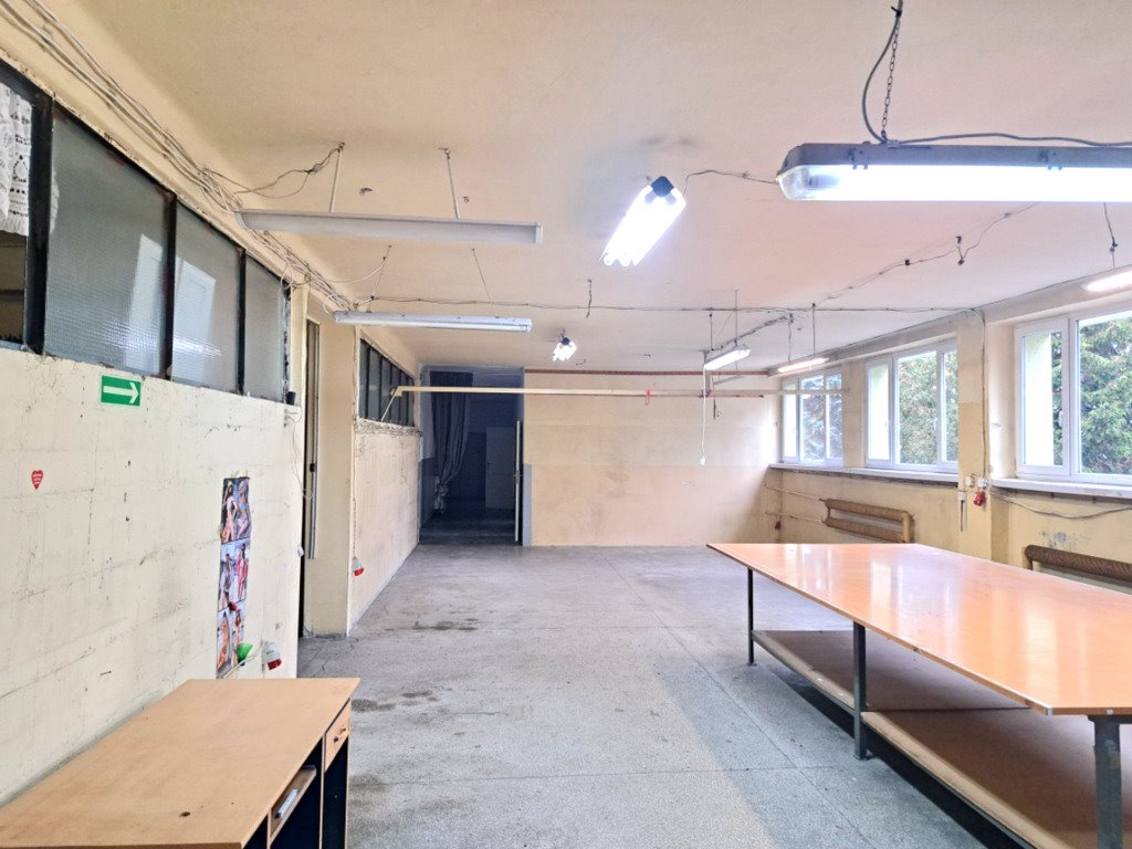 Przestronny lokal 360 m² z windą, biura i produkcja Łódź, Polesie  360m2 Foto 1