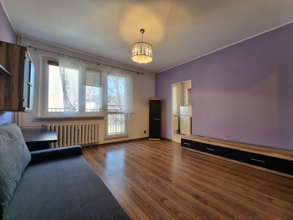 Wynajem kawalerki 30,9 m2 z balkonem, winda, blisko A4 Ruda Śląska, Bykowina, Emila Szramka  31m2 Foto 1