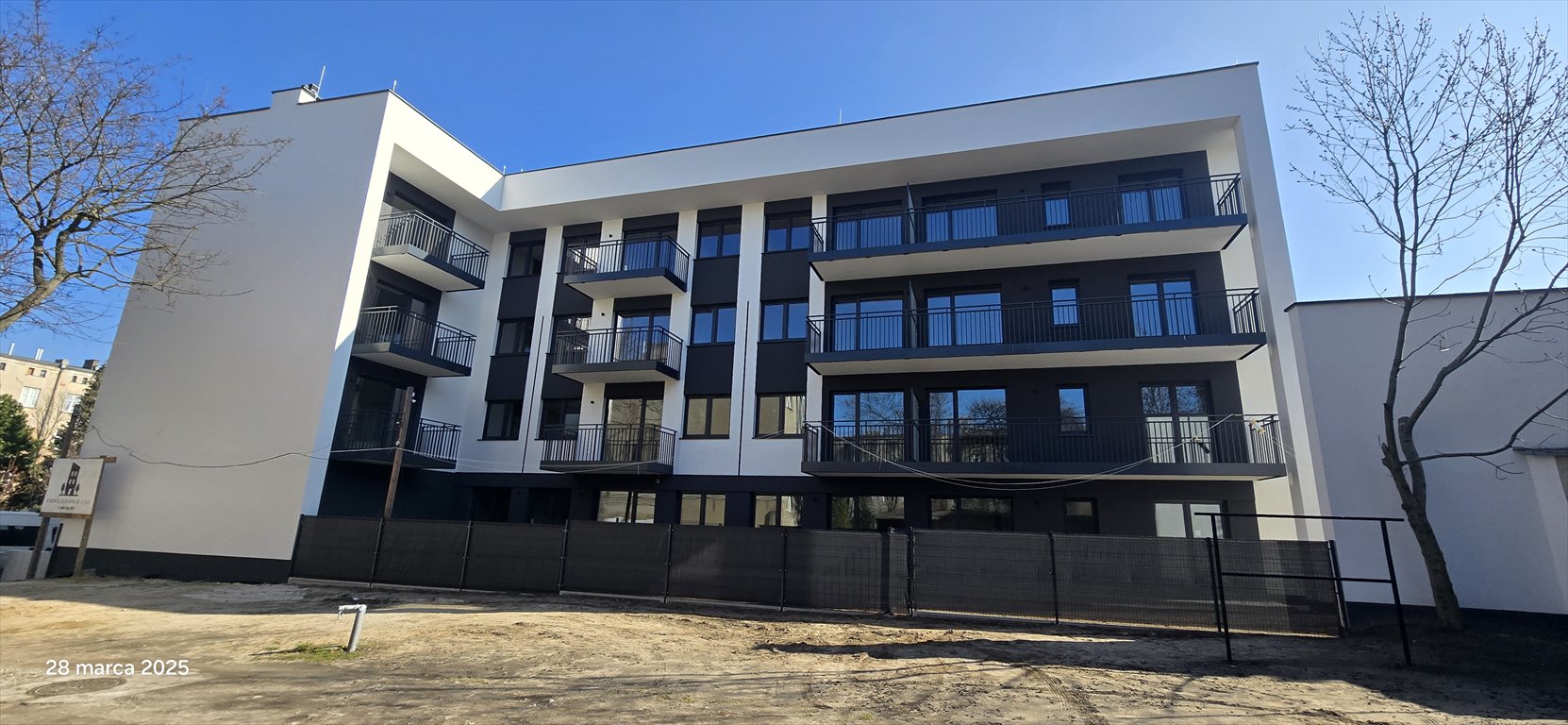 Polecam atrakcyjny lokal użytkowy 61 m² z 3 pomieszczeniami Łódź  61m2 Foto 1