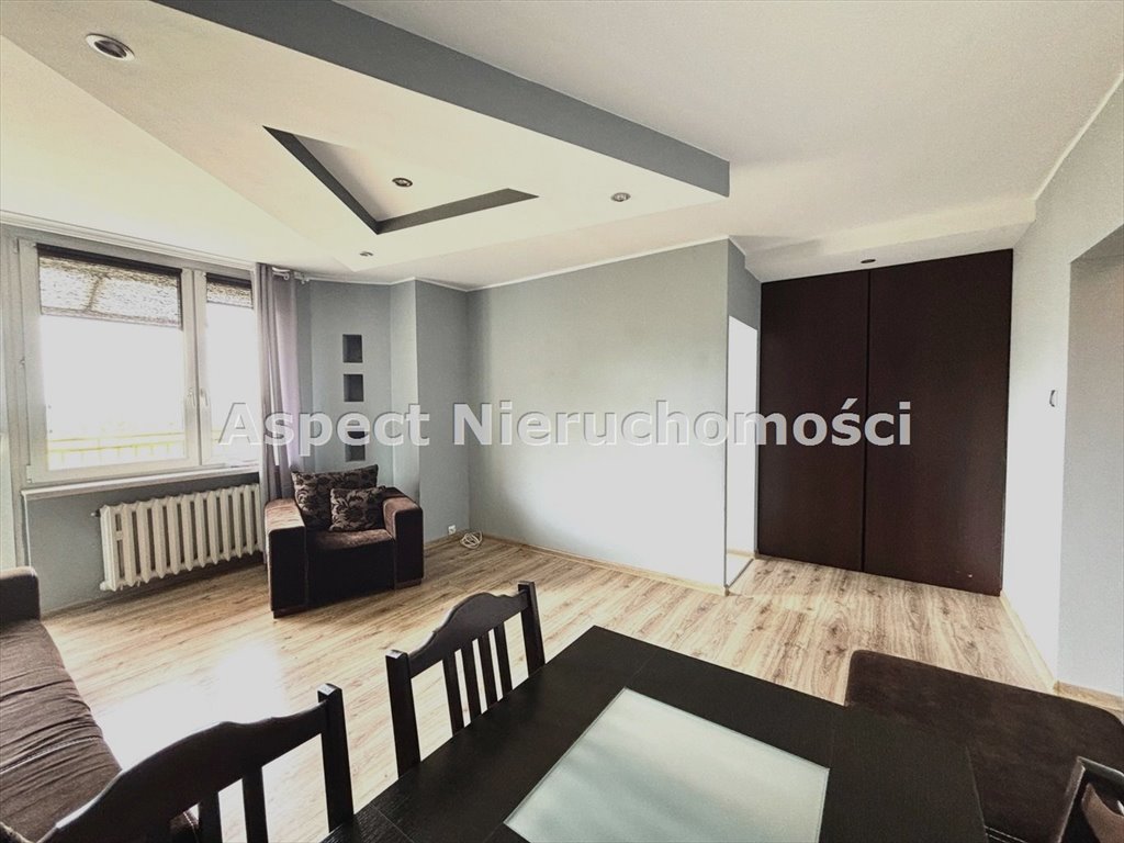 Mieszkanie dwupokojowe na sprzedaż TARNOWSKIE GÓRY, STARE TARNOWICE, PRZYJAŹŃ  49m2 Foto 3