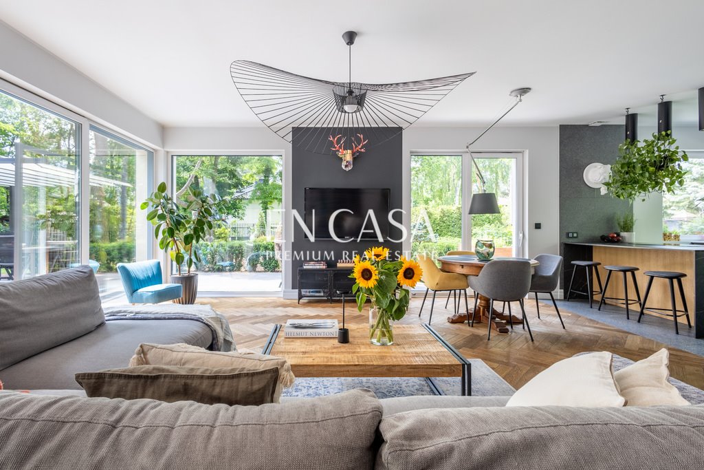 Dom na sprzedaż Józefów  180m2 Foto 1