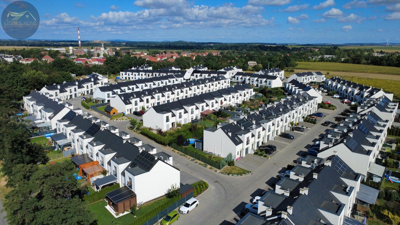 Polecam nowoczesny dom z ogródkiem i garażem w Pszenno Pszenno  116m2 Foto 1
