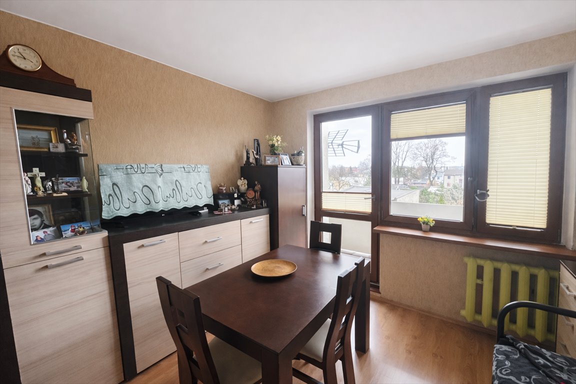 Dwupokojowe mieszkanie z dużymi balkonami i zamkniętym korytarzem Sosnowiec, Pogoń, Czeladzka  35m2 Foto 1