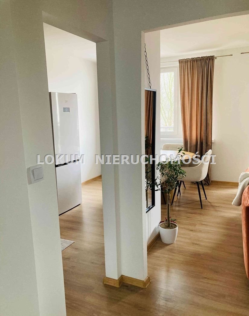 Przestronne M4 z pięknym widokiem i komórką w centrum Jastrzębie-Zdrój, Centrum, Katowicka  56m2 Foto 1