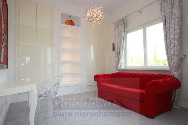 Dom na wynajem Kiełpin 240m2 Foto 1 Dom na wynajem Kiełpin 240m2 Foto 1