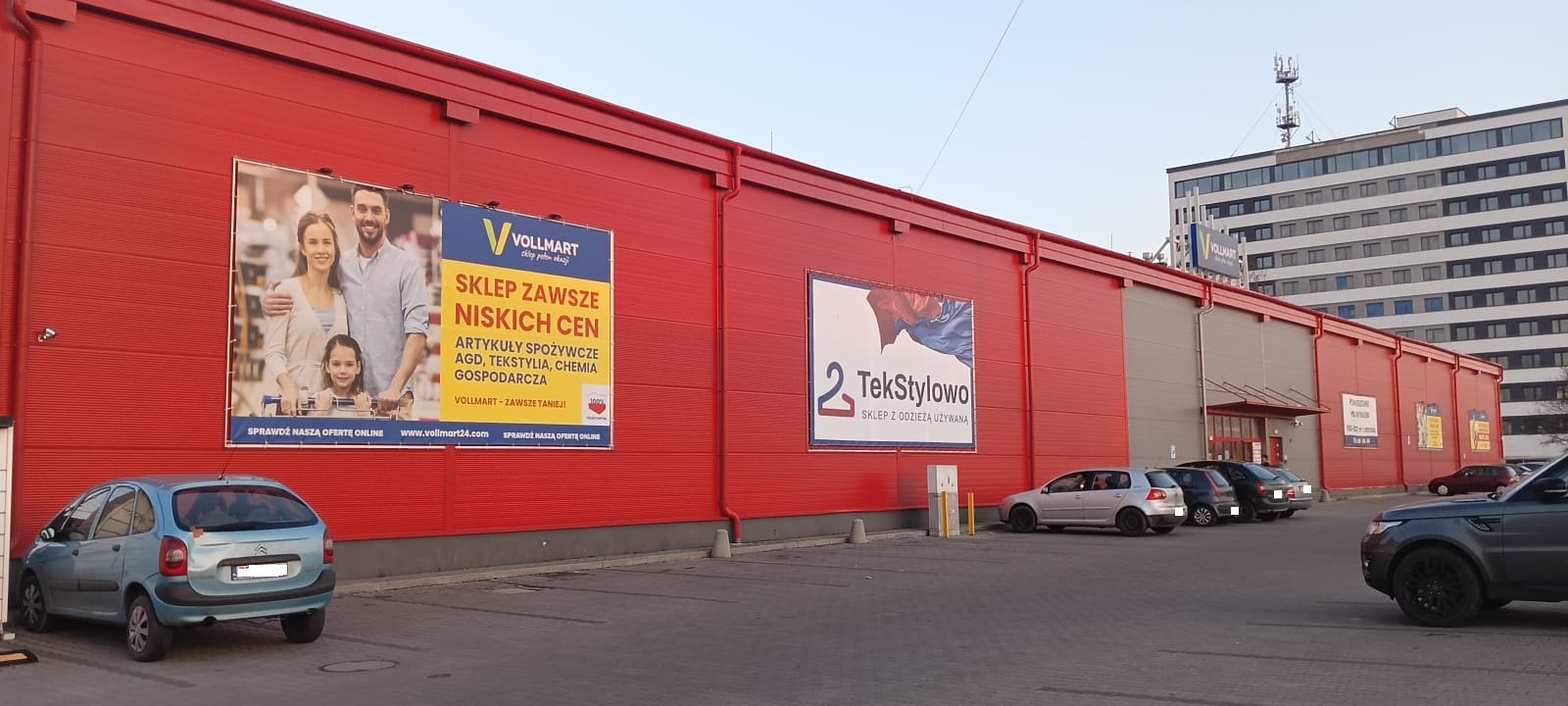 Przestronny lokal 1000 m² na wynajem w Wieluniu.: Wieluń: Sieradzka