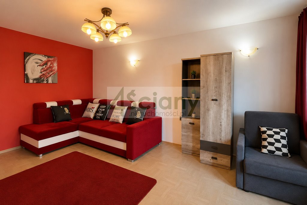Do sprzedania przestronne 4-pokojowe mieszkanie 82 m² z balkonem i piwnicą Warszawa, Wola, Okopowa  82m2 Foto 1