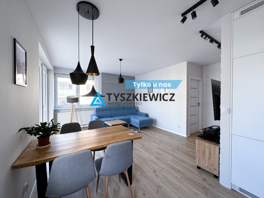 Mieszkanie dwupokojowe na sprzedaż Gdynia, Mały Kack, Kameralna  42m2 Foto 1
