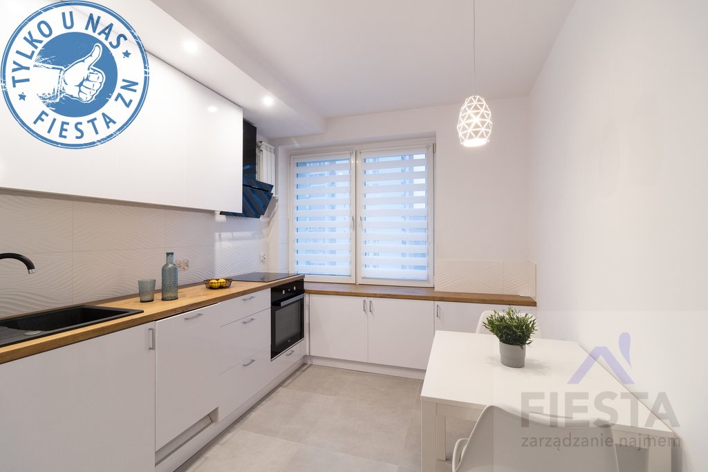 Nowoczesne 2-pokojowe mieszkanie z dużym balkonem i miejscem parkingowym Poznań, Stare Miasto, Solna  51m2 Foto 1