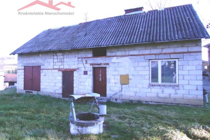 Dom 120 m² z potencjałem (Dukla, 3 pokoje, strych) Dukla  120m2 Foto 1