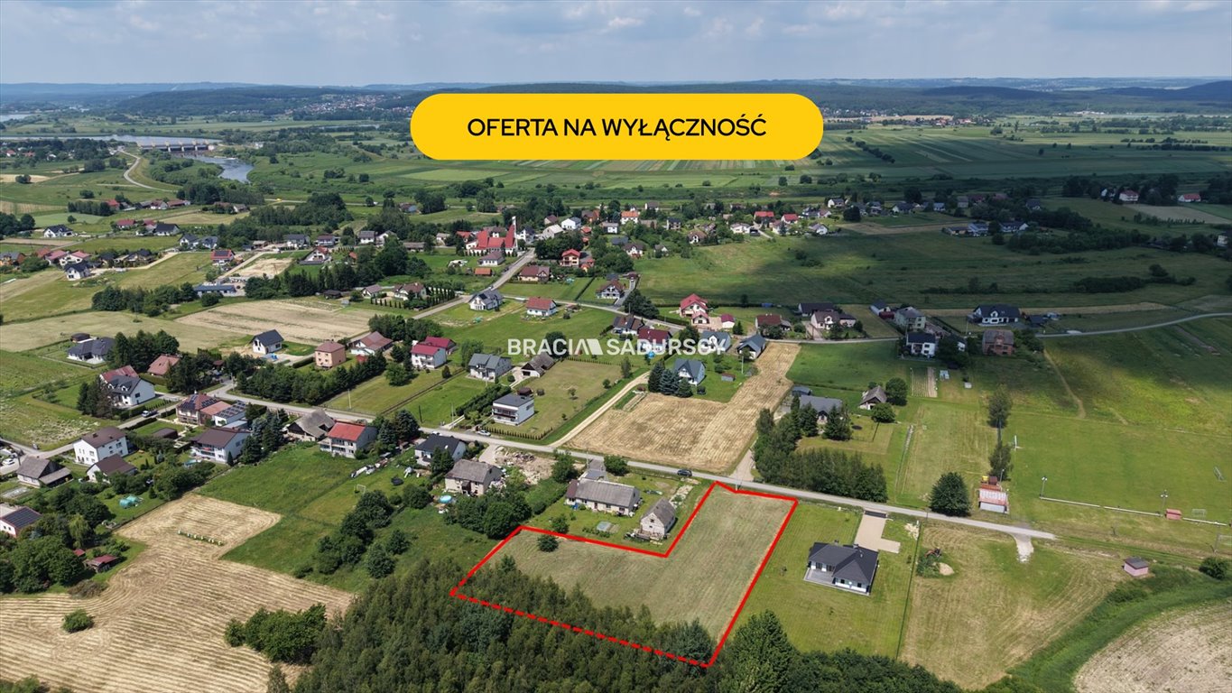 Do sprzedania działka 42 arów z dostępem do asfaltu: Chrząstowice: Sportowa