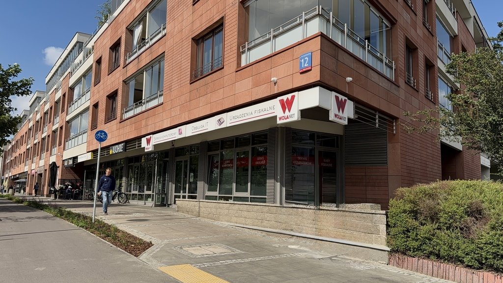 Polecam lokal usługowy 105 m² z dużymi witrynami Wilanów Warszawa, Wilanów, al. Rzeczypospolitej  105m2 Foto 1