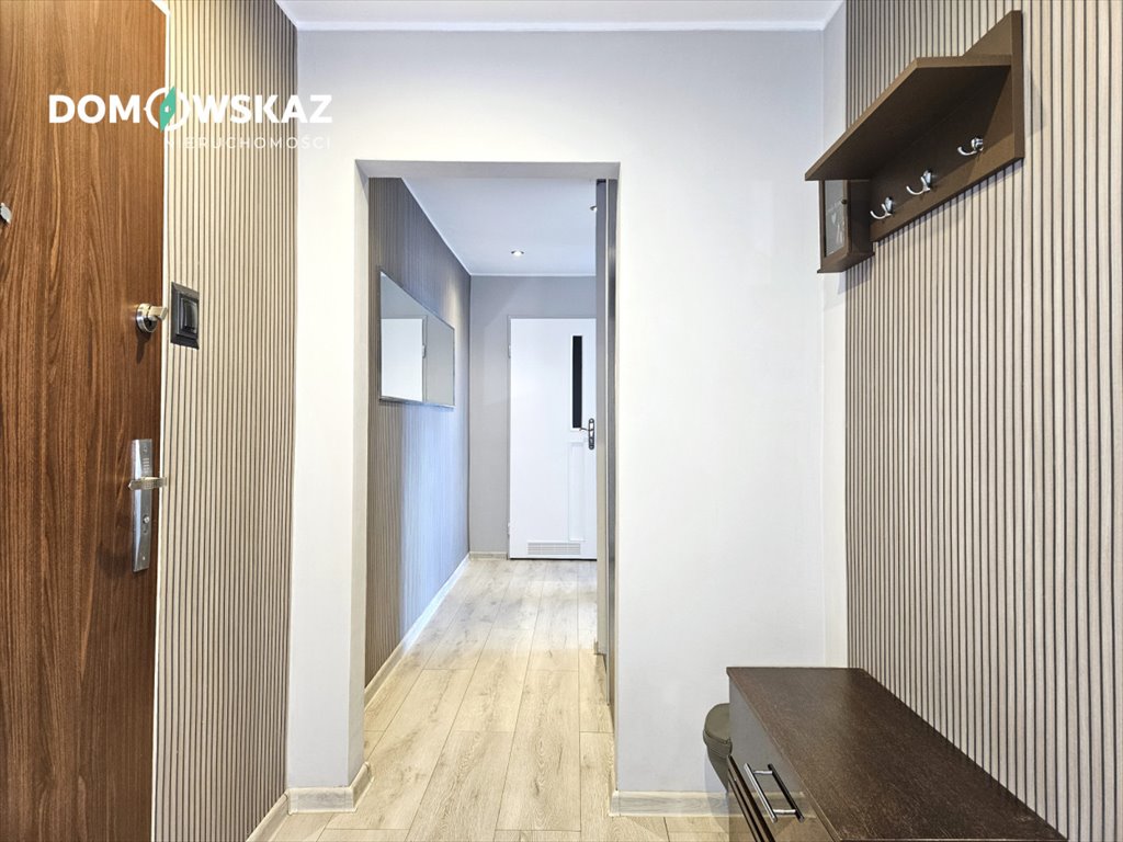 Przestronne 3-pokojowe mieszkanie z balkonem i panoramicznym widokiem Świętochłowice, Świętokrzyska  63m2 Foto 1