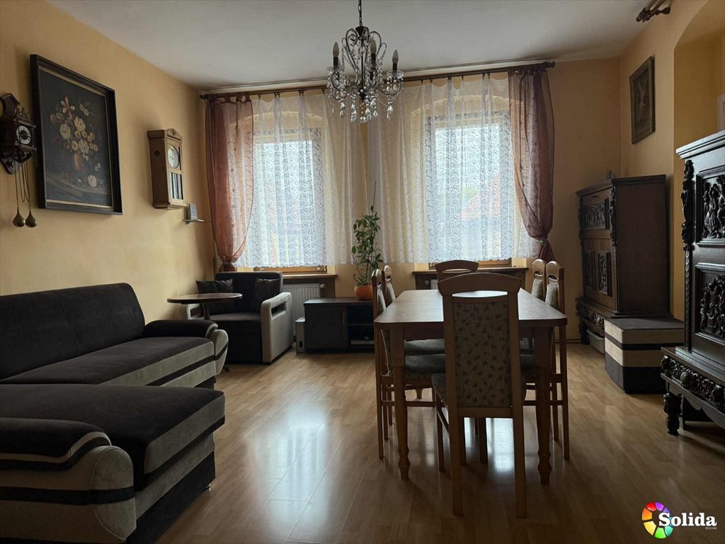 Do sprzedania przestronne 2-pokojowe mieszkanie z werandą i komórką Jelenia Góra, Sobieszów, Cieplicka  71m2 Foto 1