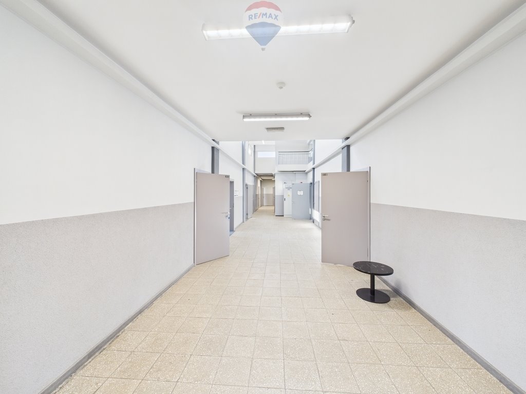 Lokal użytkowy na wynajem Rybnik, Sygnały  23m2 Foto 1