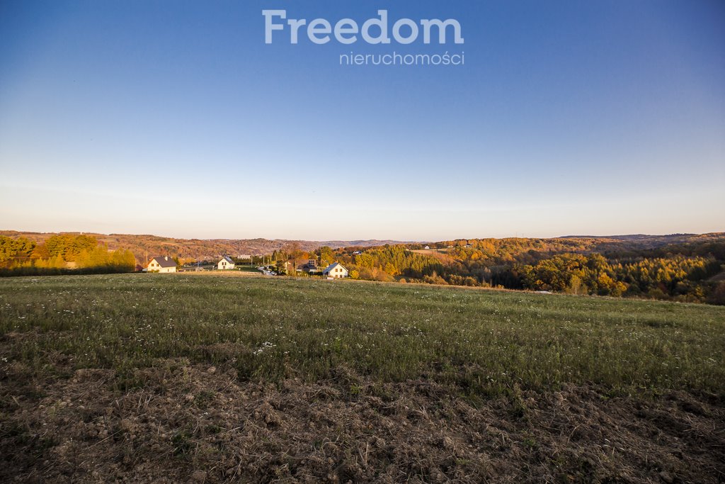 Działka rekreacyjna na sprzedaż Hyżne  892m2 Foto 1