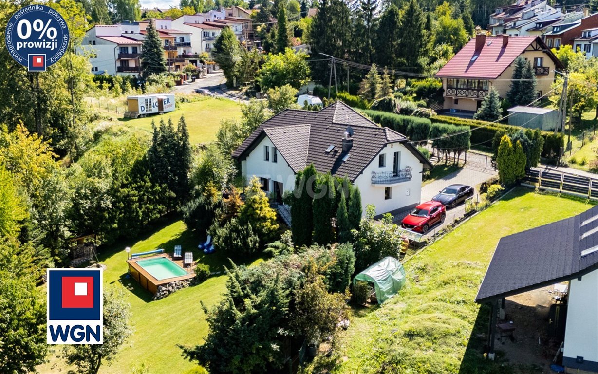 Rodzinny dom z basenem, 6 pokoi, garaż, Cieszyn Cieszyn, Pastwiska, Pastwiska  198m2 Foto 1