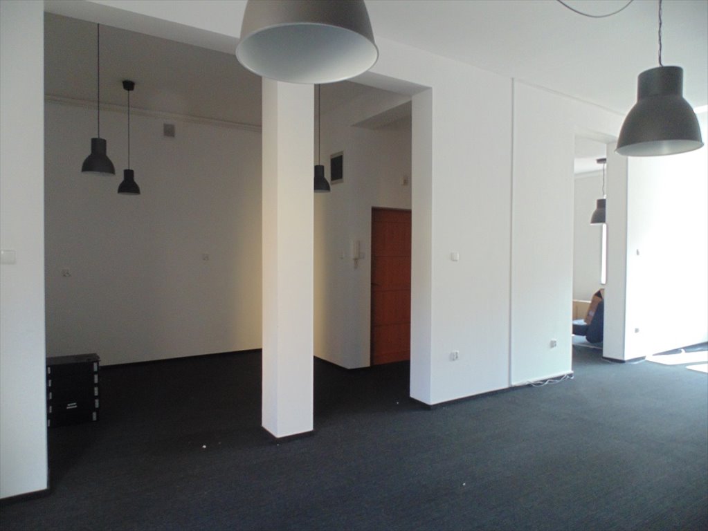 Biuro na Rynku w Rzeszowie, 50 m², słoneczne, z widokiem na Ratusz Rzeszów, Centrum, Rynek  50m2 Foto 1