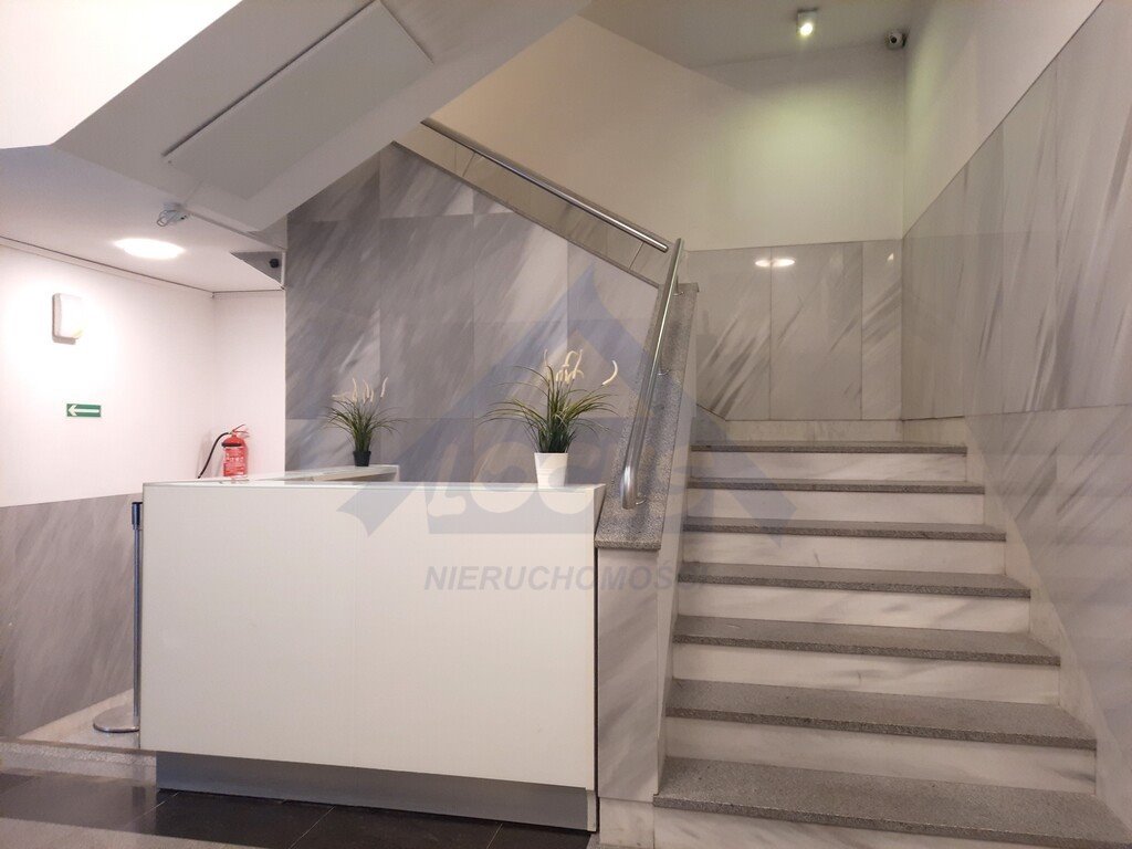 Biuro 139 m² z garażem, monitoring, recepcja - polecam! Warszawa, Mokotów  139m2 Foto 1