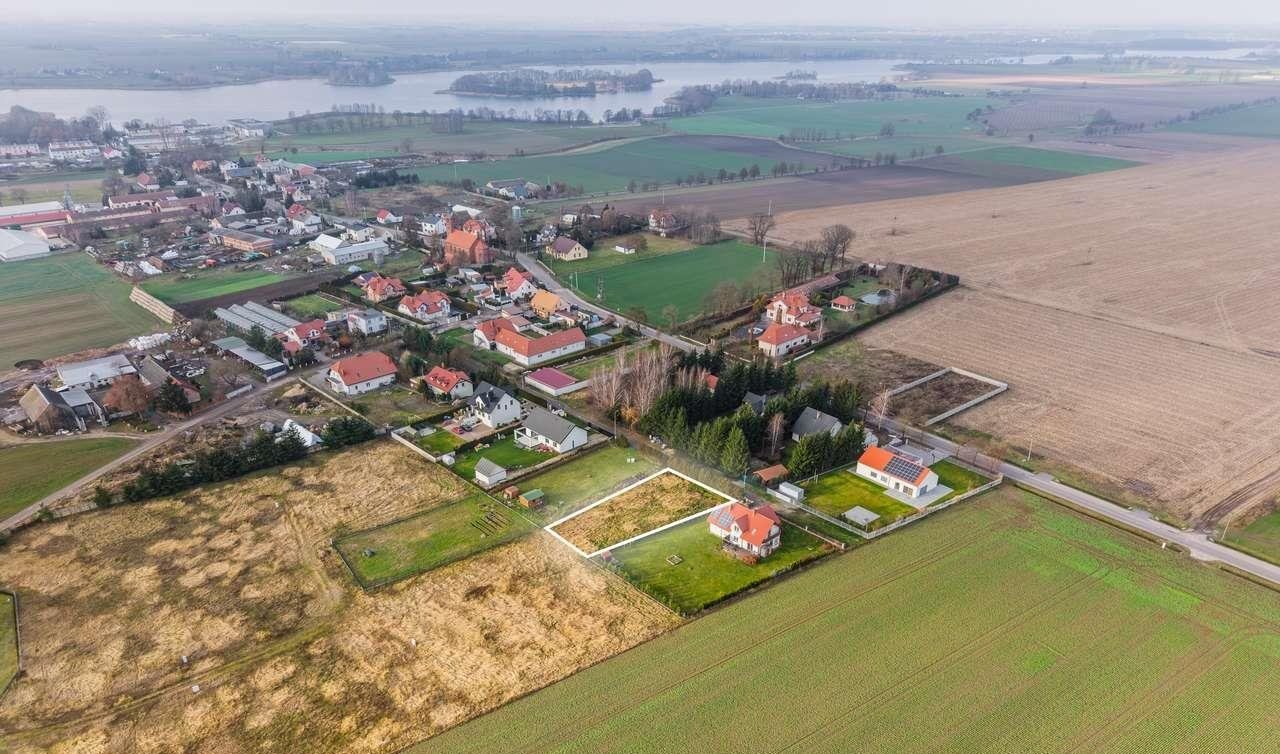 Działka 1018 m² w Dziekanowicach – spokojna okolica, media w drodze Dziekanowice  1 018m2 Foto 1