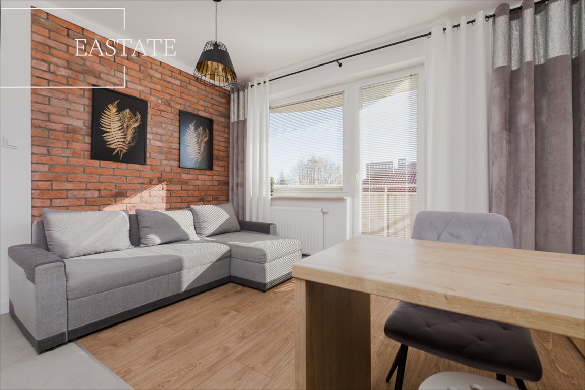 Mieszkanie trzypokojowe na wynajem Rumia, Janowo, Opolska  51m2 Foto 1