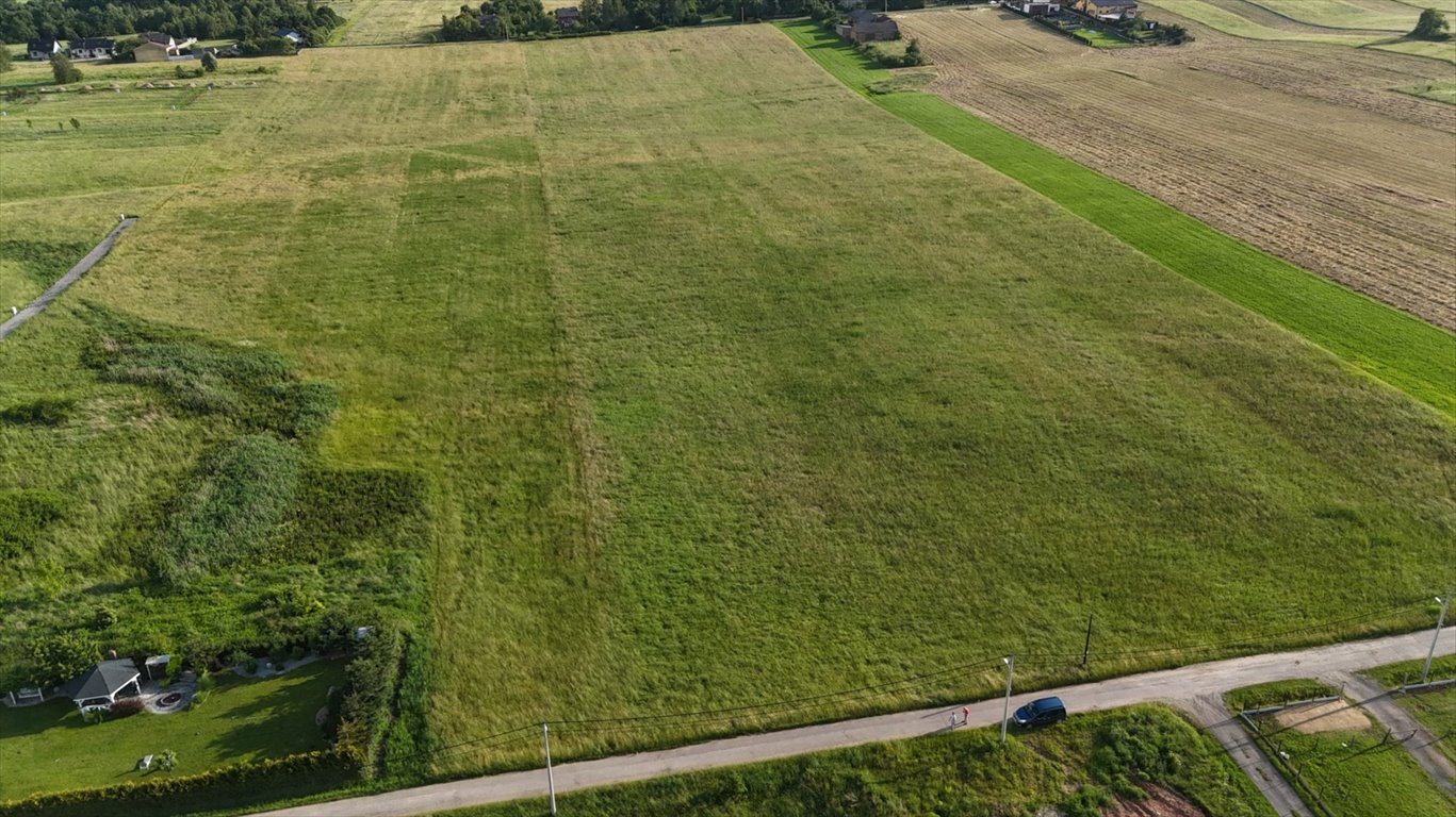 Polecam dużą działkę 14 403 m² z warunkami zabudowy i dwoma dojazdami Poręba, Leszczynowa  14 403m2 Foto 1