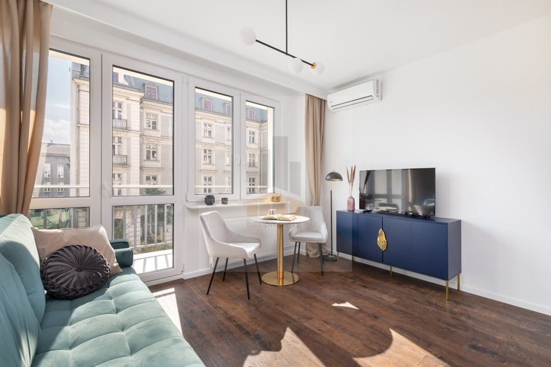 Polecam nowoczesne studio 22 m² na Foksal w Warszawie Warszawa, Śródmieście, Centrum, Foksal  22m2 Foto 1