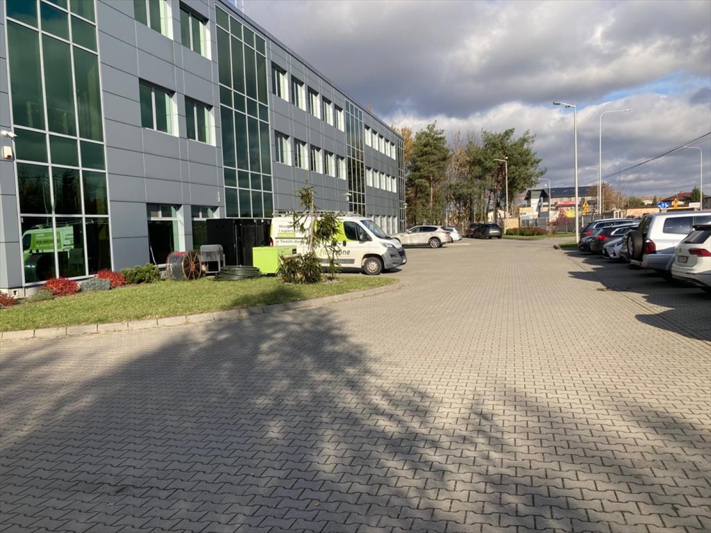 Lokal użytkowy na wynajem Mroków, Mroków, al. Krakowska  142m2 Foto 1