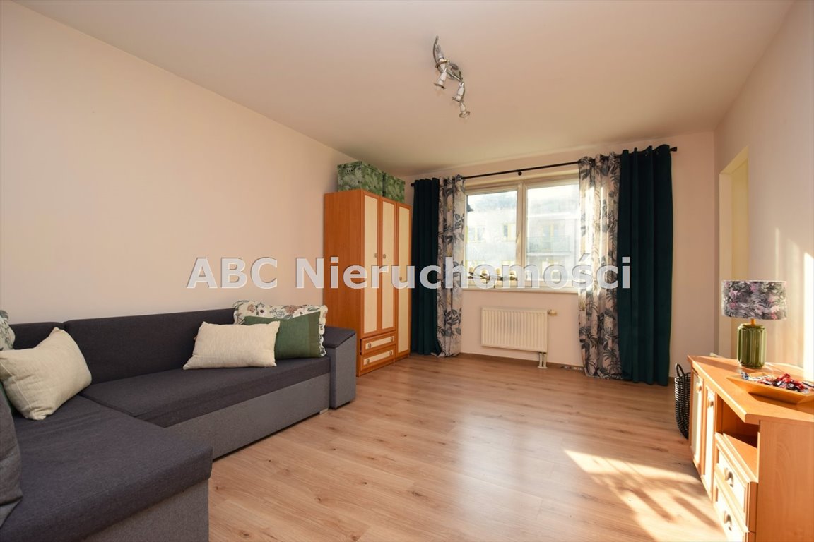 Kawalerka na sprzedaż Piła, Zielona Dolina  32m2 Foto 1