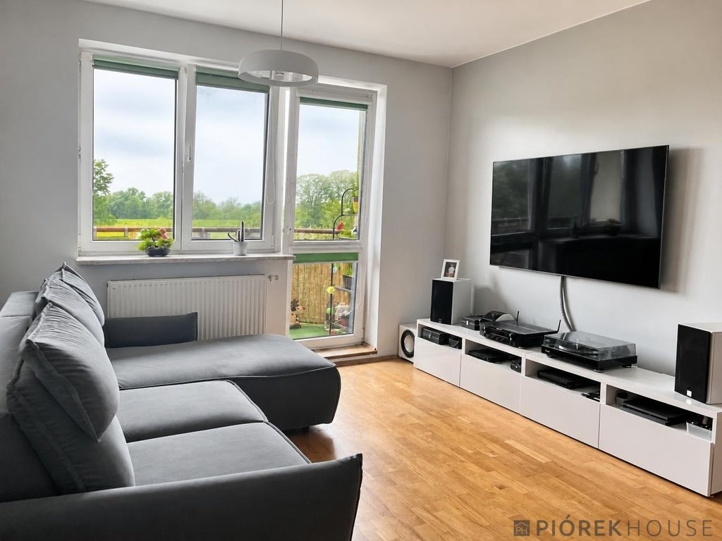 Przestronne 3-pokojowe mieszkanie z balkonem i widokiem na Wisłę Warszawa, Białołęka, Odkryta  52m2 Foto 1