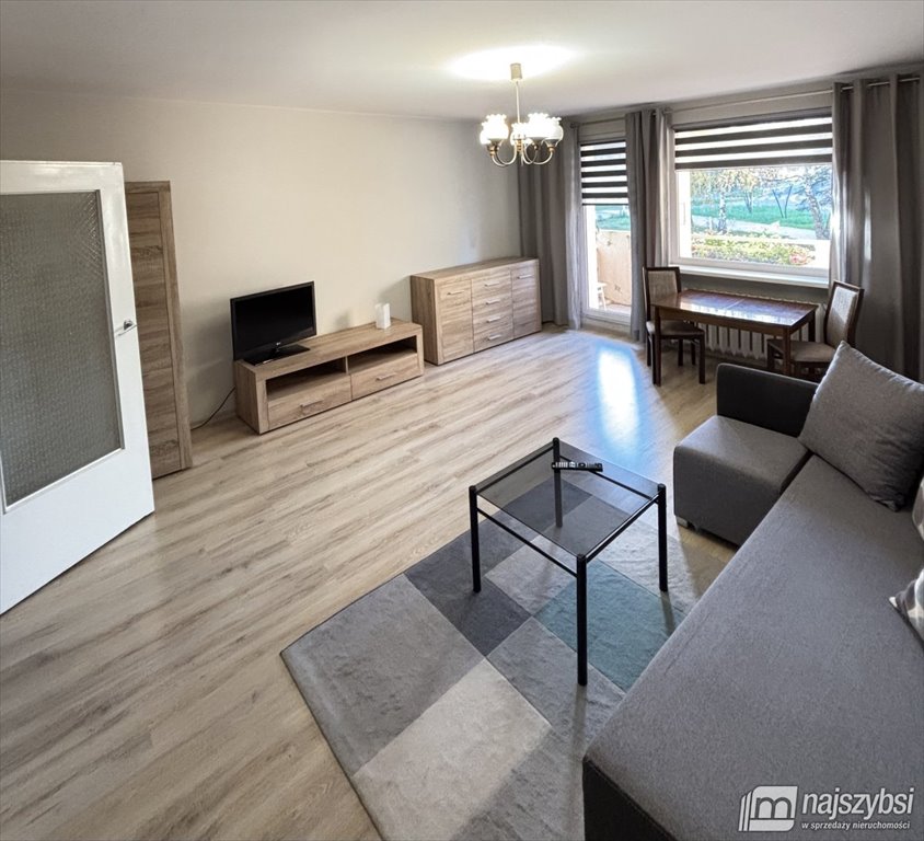 Kawalerka na sprzedaż Kołobrzeg, Ogrody  43m2 Foto 1