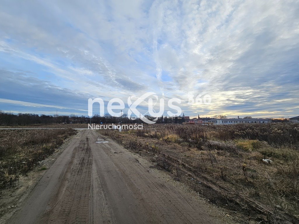 Działka budowlana na sprzedaż Oleśnica  700m2 Foto 5