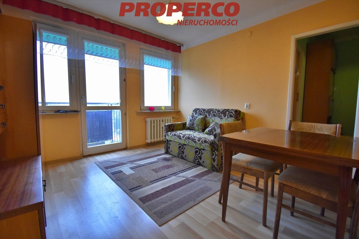Sprzedam 2-pokojowe mieszkanie z balkonem i piwnicą w Kielcach Kielce, KSM, Chopina  29m2 Foto 1