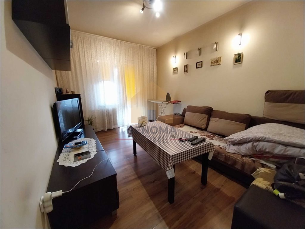 Na sprzedaż przestronne 2-pokojowe mieszkanie z balkonem w Wałbrzychu Wałbrzych, Sobięcin  47m2 Foto 1