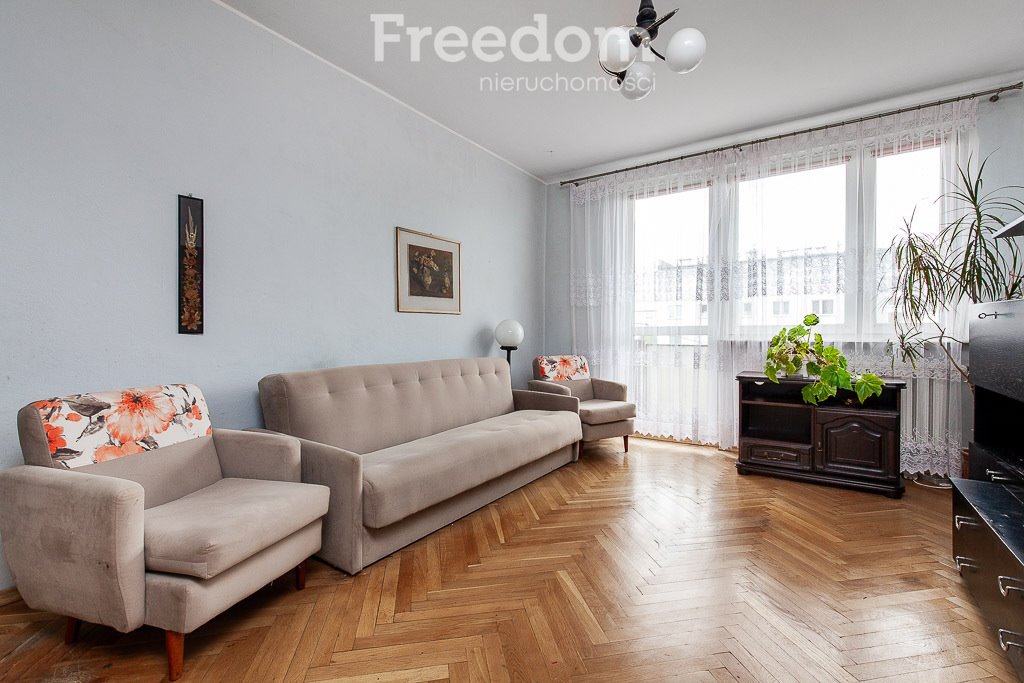 Mieszkanie dwupokojowe na sprzedaż Starogard Gdański, os. ks. Henryka Szumana  40m2 Foto 1