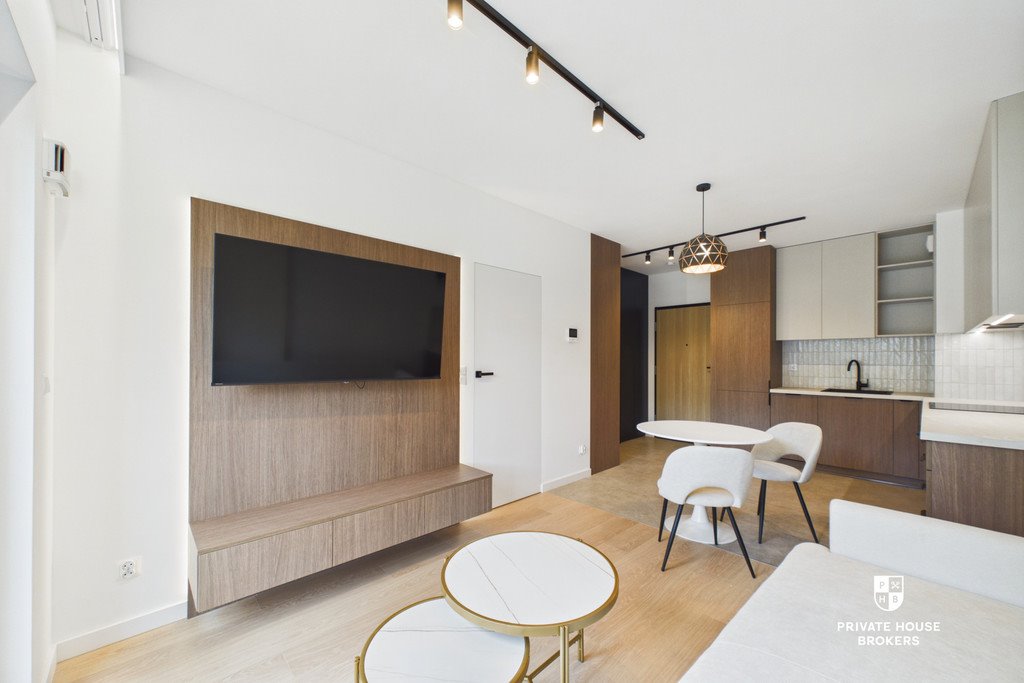 Polecam 2-pokojowe mieszkanie 37 m² z dużym ogródkiem w Krakowie Kraków, Podgórze, Przewóz  37m2 Foto 1