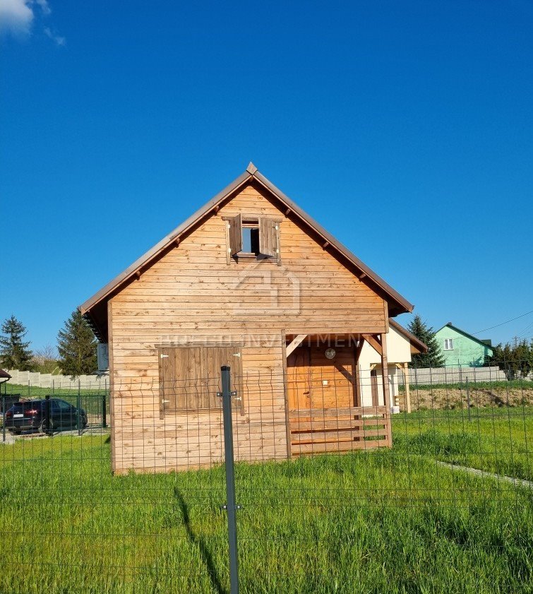 Dom na sprzedaż Charsznica  40m2 Foto 1