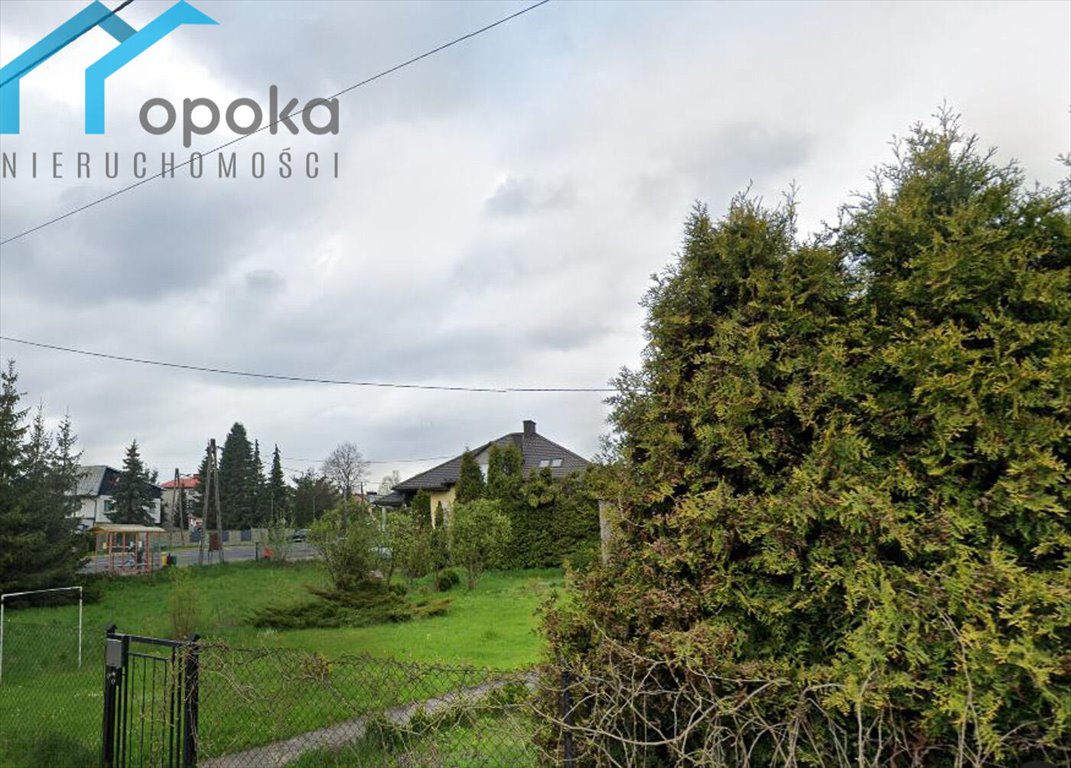 Działka z domem do remontu przy drodze wojewódzkiej 791 Fugasówka, Bzowa  2 112m2 Foto 1