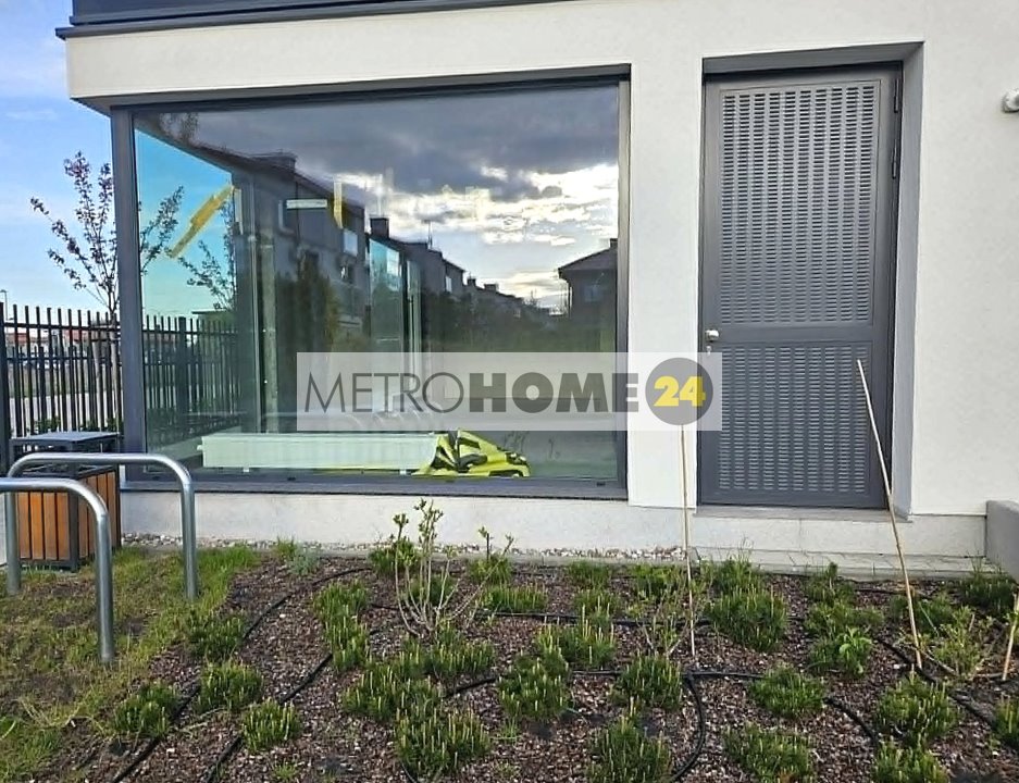 Lokal użytkowy 37 m² z miejscem parkingowym i magazynem Warszawa, Wilanów, Powsin  37m2 Foto 1