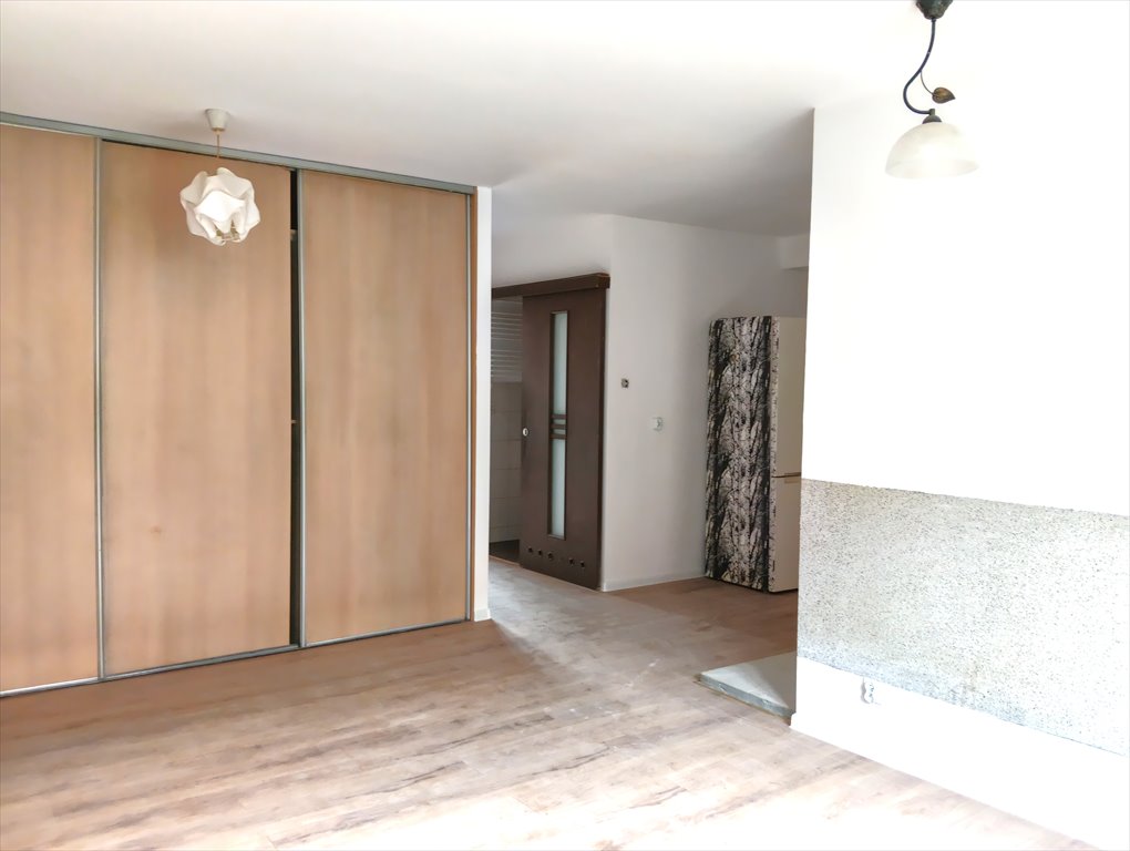 Do sprzedania przestronne 3-pokojowe mieszkanie z dużym tarasem w Giżycku Giżycko, Mazurska  49m2 Foto 1