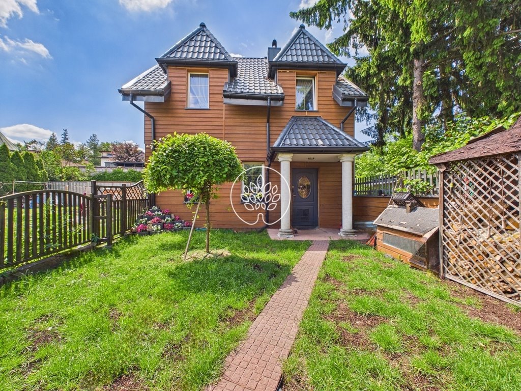 Dom z kominkiem i ogrodem w Piastowie (55 m²): Piastów: Powstańców Warszawy