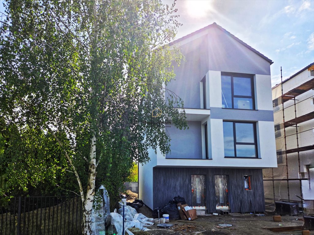 Zapraszam do 106 m² dwupoziomowego mieszkania z ogródkiem i garażem Osielsko  106m2 Foto 1