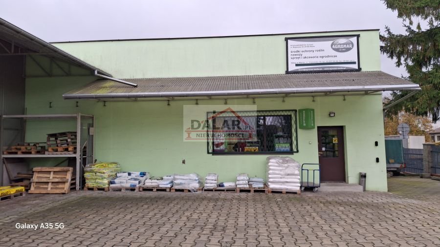 Warka: 116 m² sklep z magazynem i wiatą, komfortowy dojazd Warka  116m2 Foto 1
