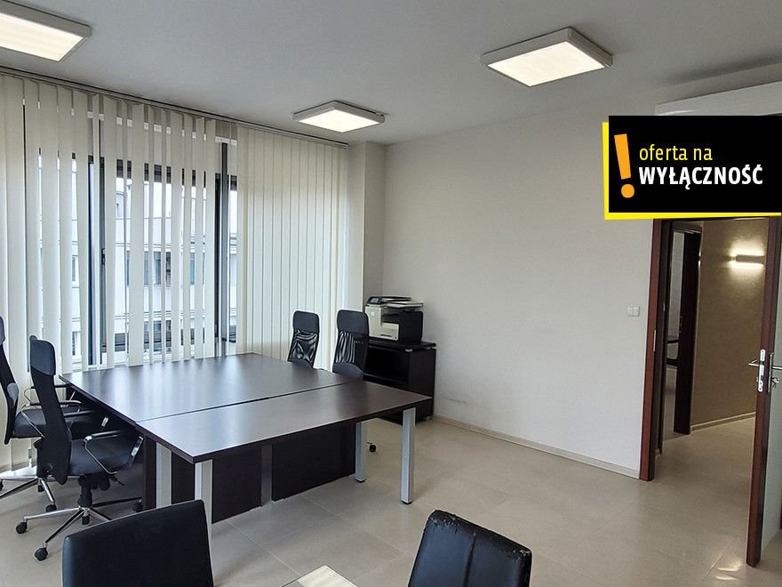 Atrakcyjny lokal biurowy 67 m² w prestiżowym centrum Kielc Kielce, IX Wieków Kielc  67m2 Foto 1