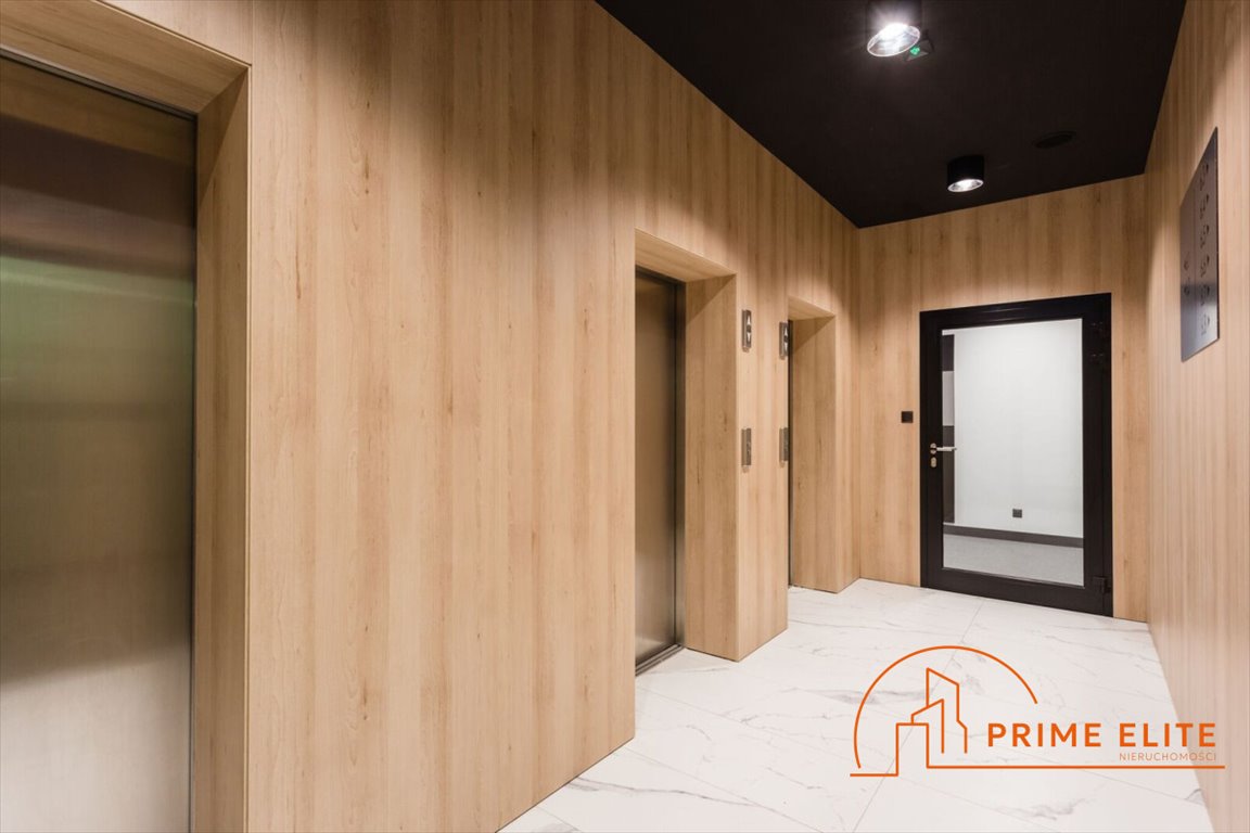 Umeblowany lokal biurowy 160 m2 przy Żelaznej w Warszawie Warszawa, Wola, Żelazna  160m2 Foto 1