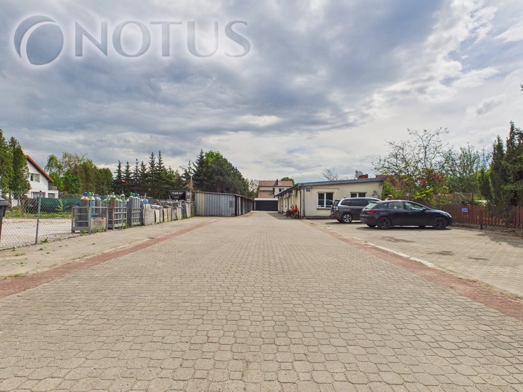 Polecam magazyn 4000 m² z biurami i parkingiem w Zielonce Zielonka  4 000m2 Foto 1