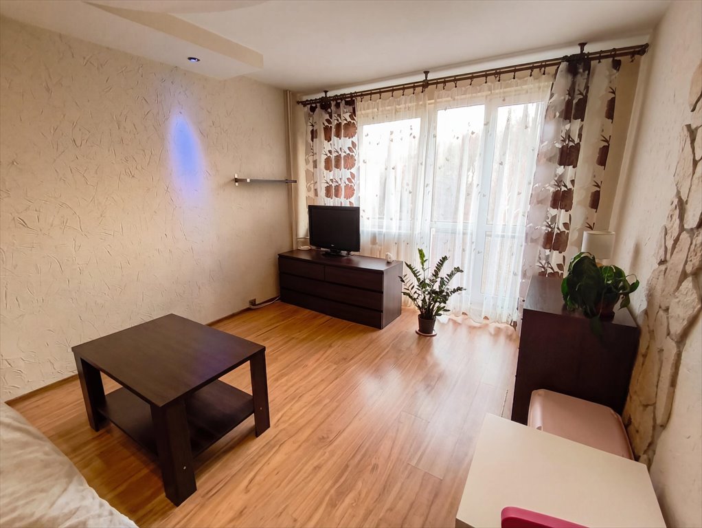 Przestronne 1 pok. z balkonem francuskim, gotowe do odświeżenia Katowice, Giszowiec, Wojciecha  31m2 Foto 1